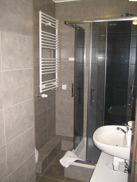 Apartamenty Sedinum - Bryza Szczecin Ruang foto